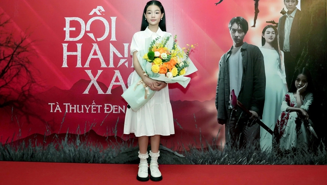 Phong cách thời trang ấn tượng của diễn viên nhí 'Đồi hành xác' - Ảnh 1.