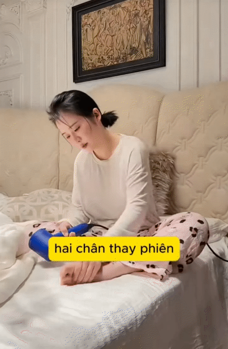 43 tuổi da vẫn căng mịn: Phụ nữ Trung Hoa có cách dưỡng nhan bằng máy sấy rất hay!- Ảnh 1.