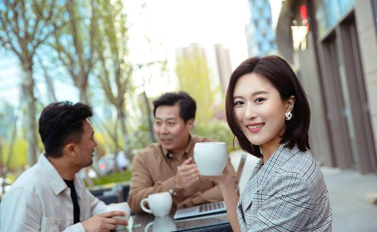 Phụ nữ Phụ nữ