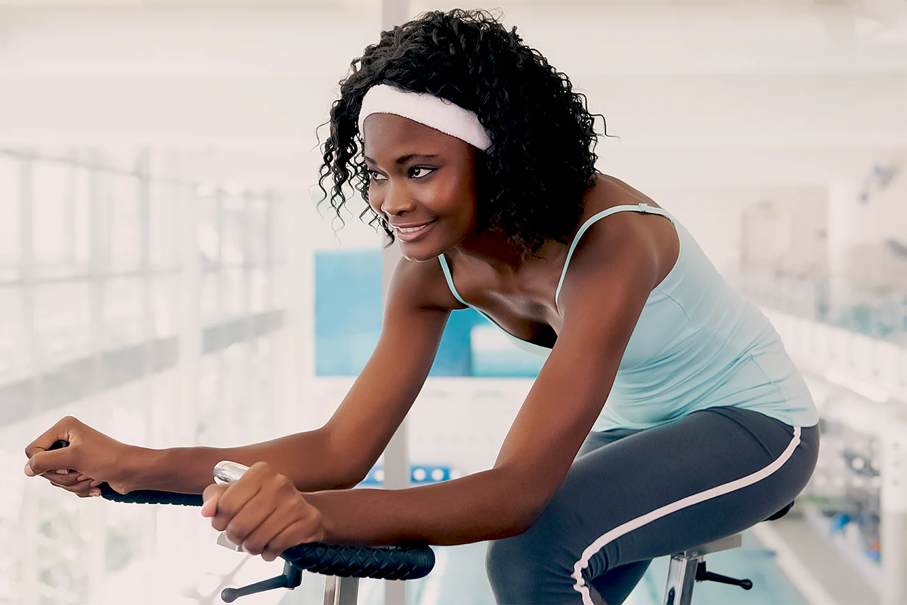 Phụ nữ trên 40 tuổi cần tránh 4 sai lầm này khi tập luyện thì khỏi lo chuyện 