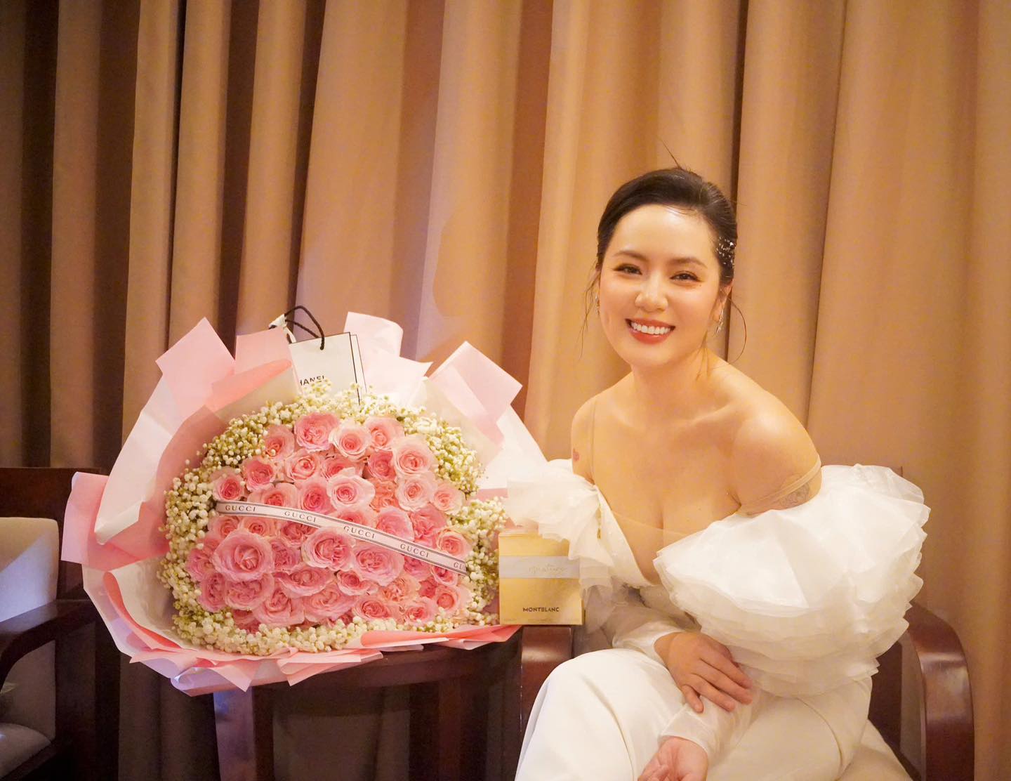 Nữ ca sĩ Việt từng 