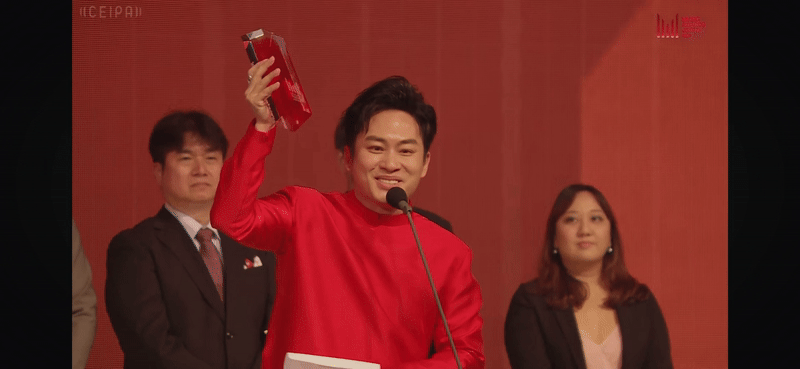 Những lần nghệ sĩ Việt vang danh quốc tế: Phương Mỹ Chi gây sốt khắp châu Á, Đức Phúc vô địch 44 năm có 1- Ảnh 7. Những lần nghệ sĩ Việt vang danh quốc tế: Phương Mỹ Chi gây sốt khắp châu Á, Đức Phúc vô địch 44 năm có 1- Ảnh 7.