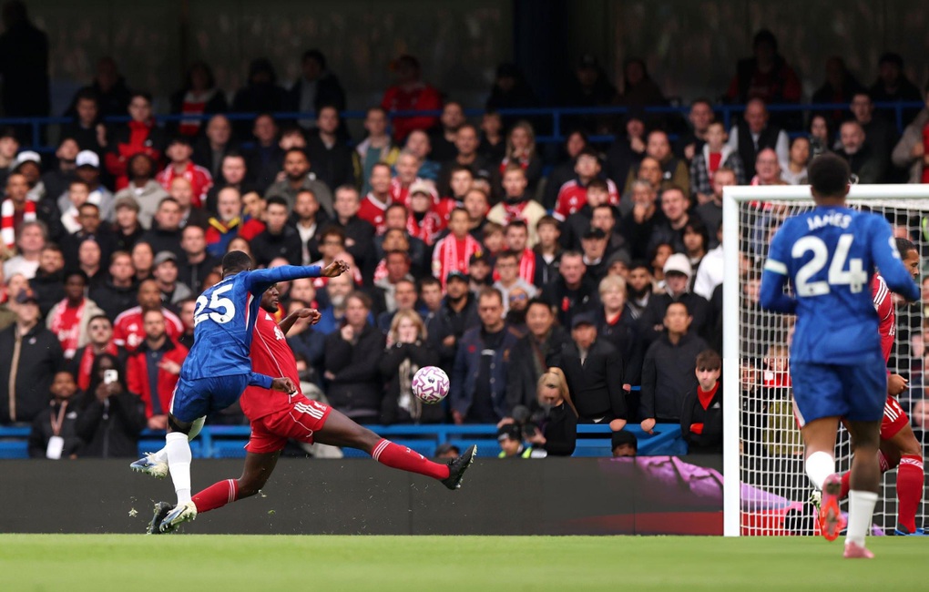 Phút cuối định mệnh, Liverpool gục ngã trước Chelsea - 1