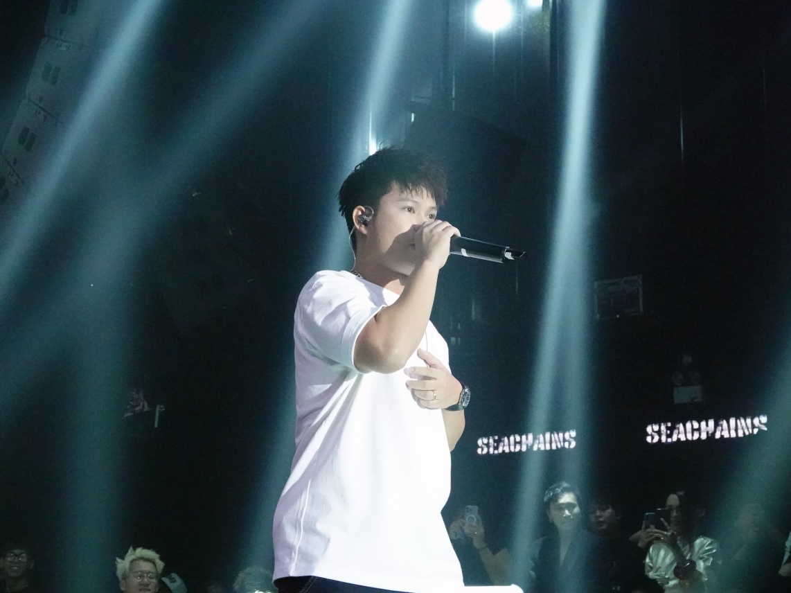 Quán quân Rap Việt bỏ showbiz để lấy vợ sinh con, nay trở lại cho cả làng rap biết thế nào là “trình”- Ảnh 5. Quán quân Rap Việt bỏ showbiz để lấy vợ sinh con, nay trở lại cho cả làng rap biết thế nào là “trình”- Ảnh 5.