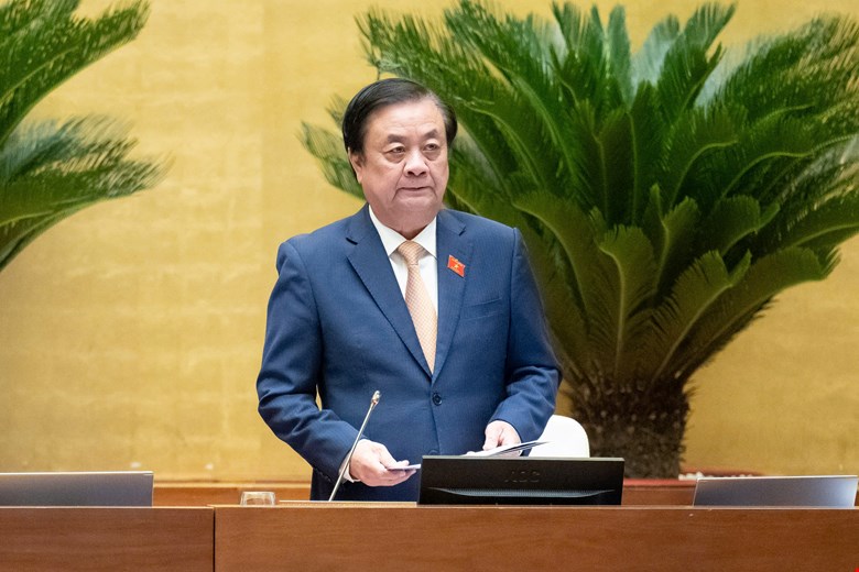 Quốc hội chia sẻ với đồng bào miền Trung bị ảnh hưởng lũ lụt - Ảnh 1. Quốc hội chia sẻ với đồng bào miền Trung bị ảnh hưởng lũ lụt - Ảnh 1.