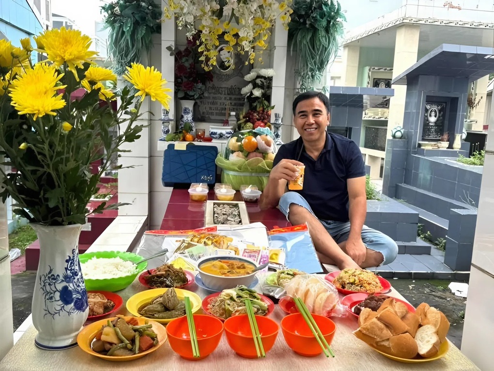 Quyền Linh làm điều đặc biệt trong ngày giỗ Lê Công Tuấn Anh suốt 29 năm - 2