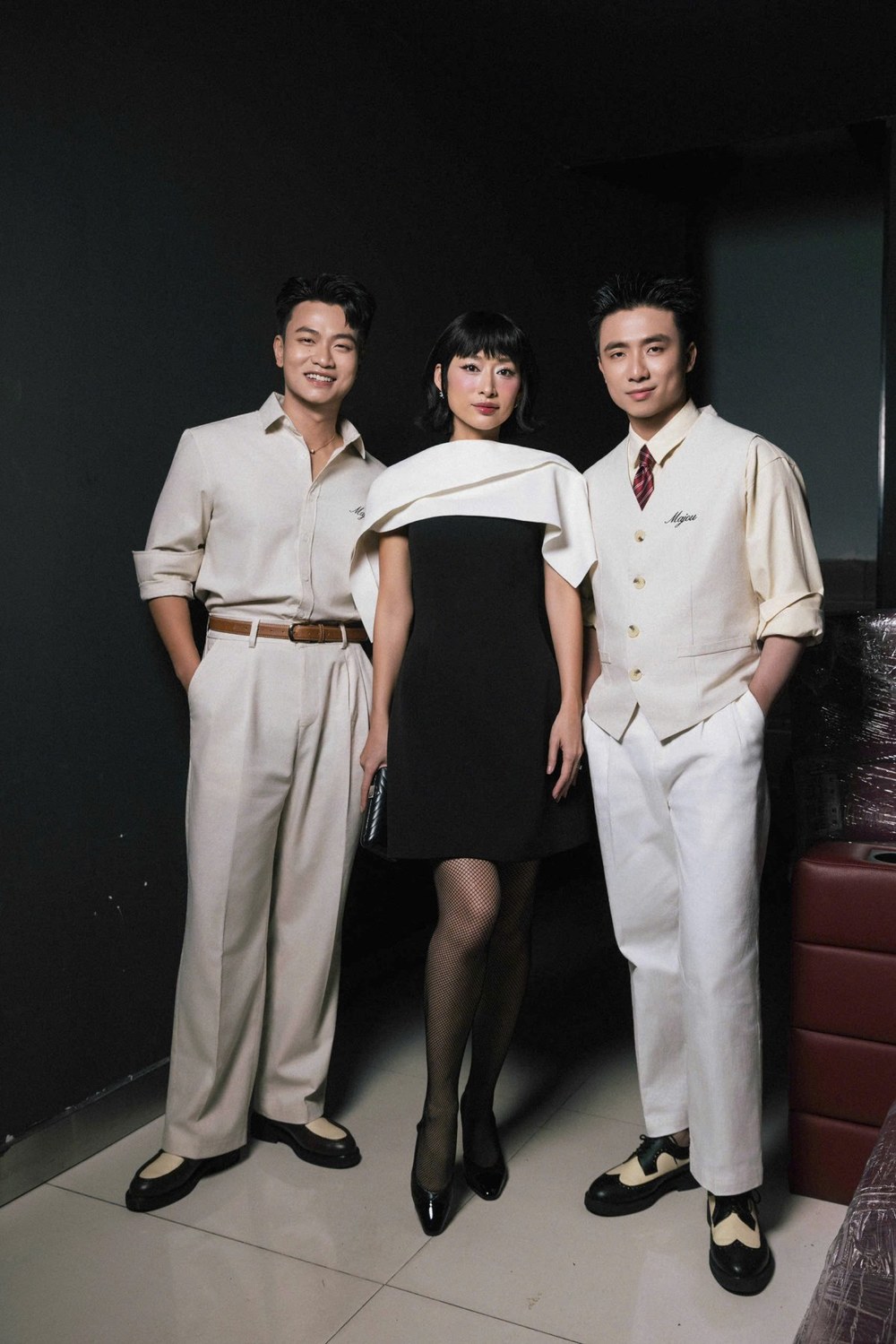 Quynh Thy lot xac voi mai toc ngan day tinh