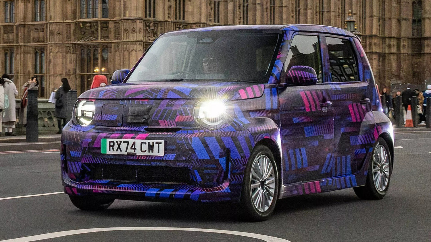 Honda sắp 'gây bão' cuối tháng 10: Ra mắt SUV điện, xe điện mini và nhiều mẫu xe máy điện- Ảnh 4.