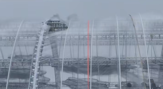 Mưa gió dữ dội làm rách rạp cưới chục tỷ của Viết Vương - Đỗ Hà, dàn xe tải được điều động gấp - Ảnh 1.