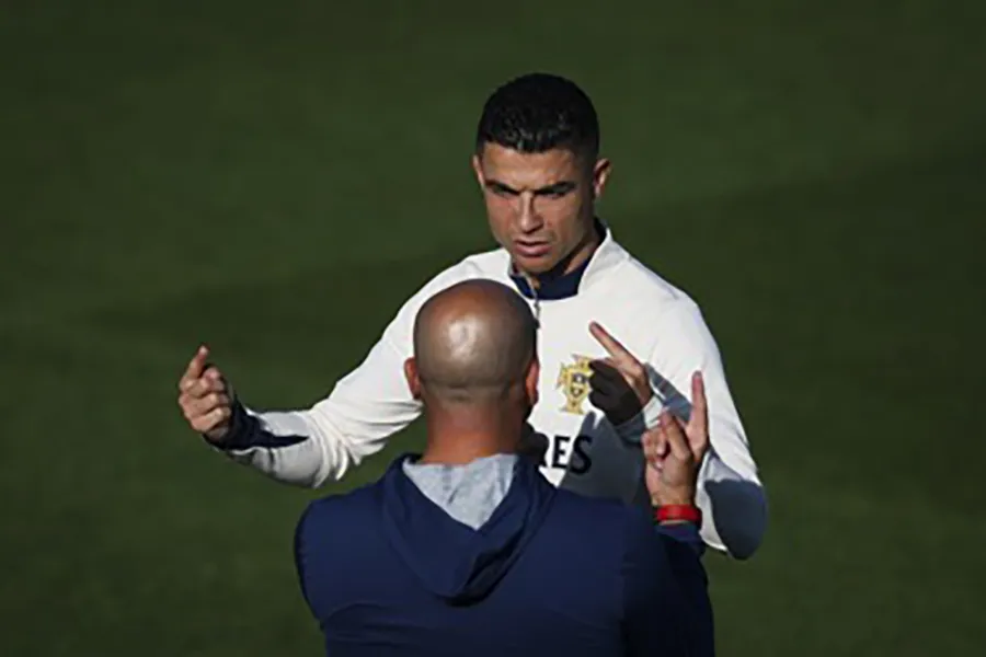 Ronaldo tuyên bố sẵn sàng từ bỏ sự nghiệp bóng đá cấp CLB,RONALDO
