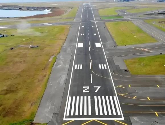 sân bay, máy bay, đường băng sân bay