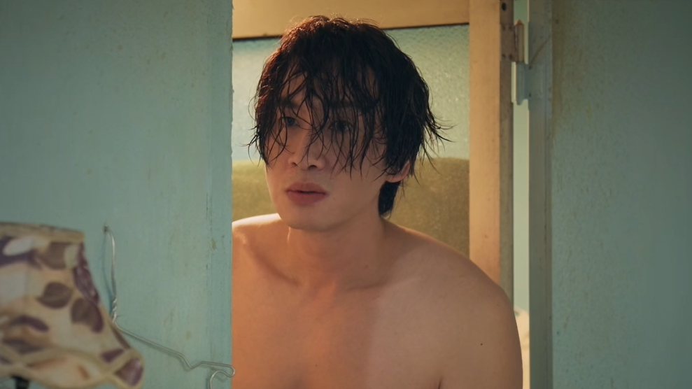 Sao hạng A Hàn Quốc ê chề khi đến Việt Nam, lộ cả khoảnh khắc thiếu vải trước mặt fan cuồng- Ảnh 1.