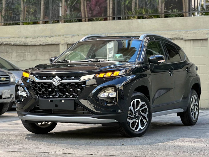 Suzuki Fronx nhá hàng trước khi ra mắt Việt Nam: Có hybrid, giá tạm tính từ 520 triệu đồng 1 Suzuki Fronx - Ảnh 6.