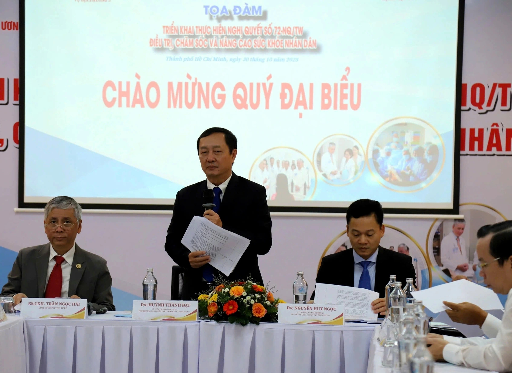 TP.HCM: Kiến nghị ban hành ‘nghĩa vụ y tế cơ sở’ đối với bác sĩ   - Ảnh 2.