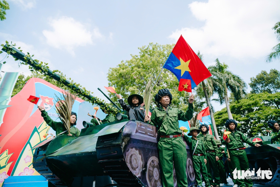 TP.HCM tuyên dương 500 cháu ngoan Bác Hồ - Ảnh 1.