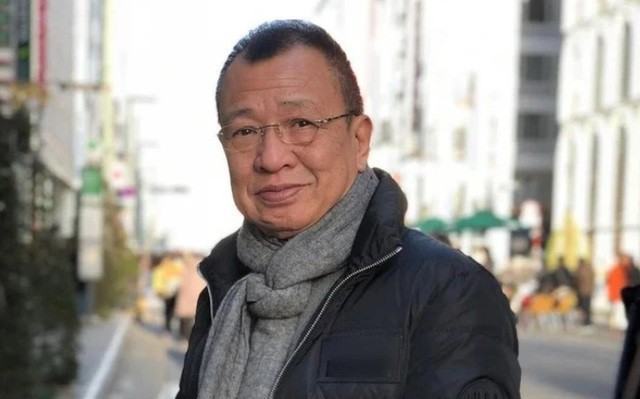 Diễn viên Hứa Thiệu Hùng qua đời ở tuổi 76 sau thời gian chống chọi với bệnh ung thư.