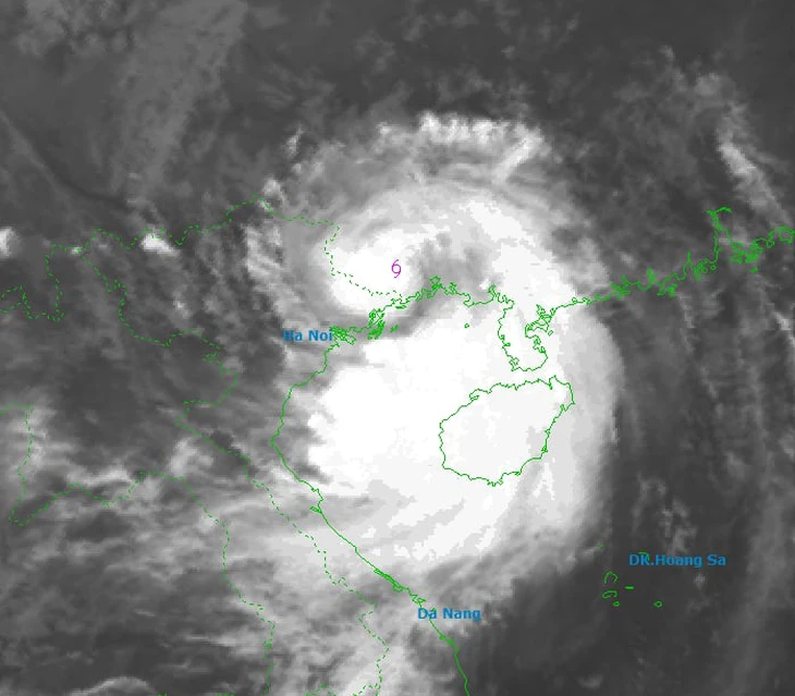Tâm bão Matmo đang trên đất liền Trung Quốc, cách Quảng Ninh 50km 1 bão matmo - Ảnh 1.