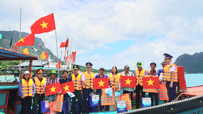 Tăng cường kiểm tra bảo đảm an ninh, trật tự trên biển - Ảnh 1.