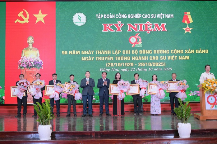 Tập đoàn VRG Phát huy truyền thống 96 năm , đồng hành cùng phát triển kinh tế Việt Nam - Ảnh 1.