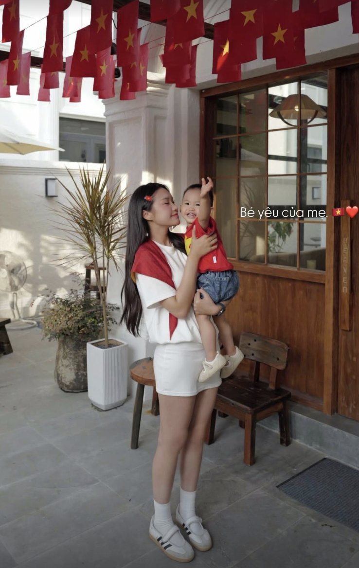 Team qua duong gap Van Hau