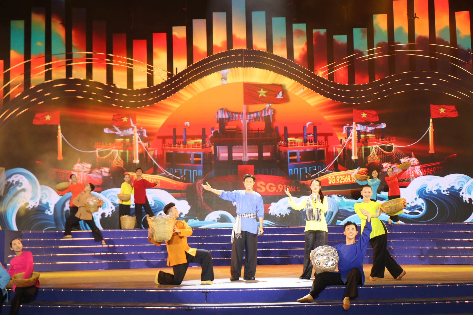 'Tết biển' lễ hội Nghinh Ông Cần Giờ 2025: An toàn - Thân thiện - Khác biệt- Ảnh 2.