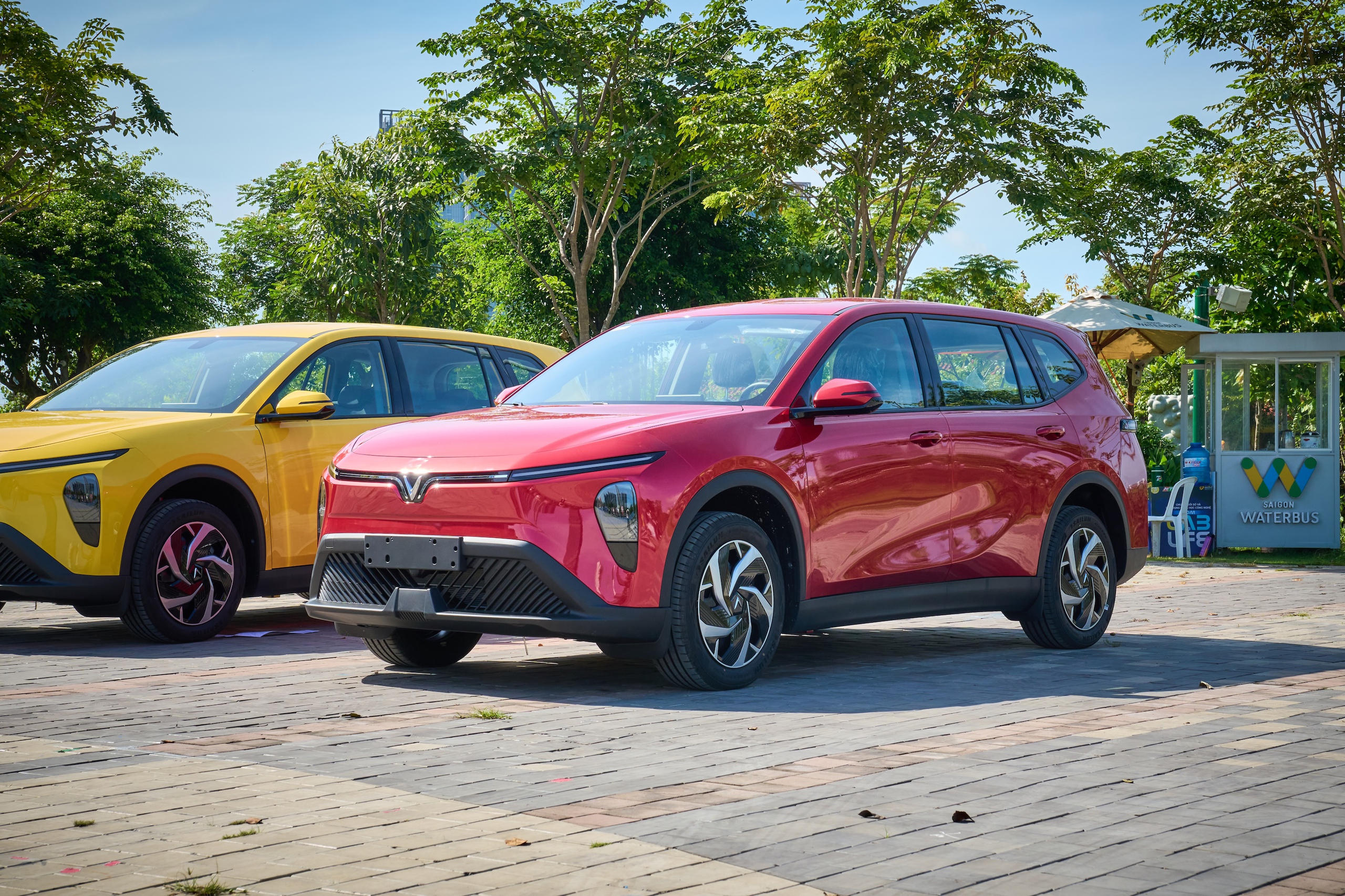 Hai vợ chồng kiếm khoảng 40 triệu mỗi tháng, có nên mua ô tô? - Ảnh 3.