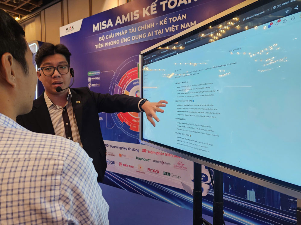 Động lực tăng trưởng TP HCM: Thủ phủ công nghệ và tài chính khu vực - Ảnh 3. Động lực tăng trưởng TP HCM: Thủ phủ công nghệ và tài chính khu vực - Ảnh 3.