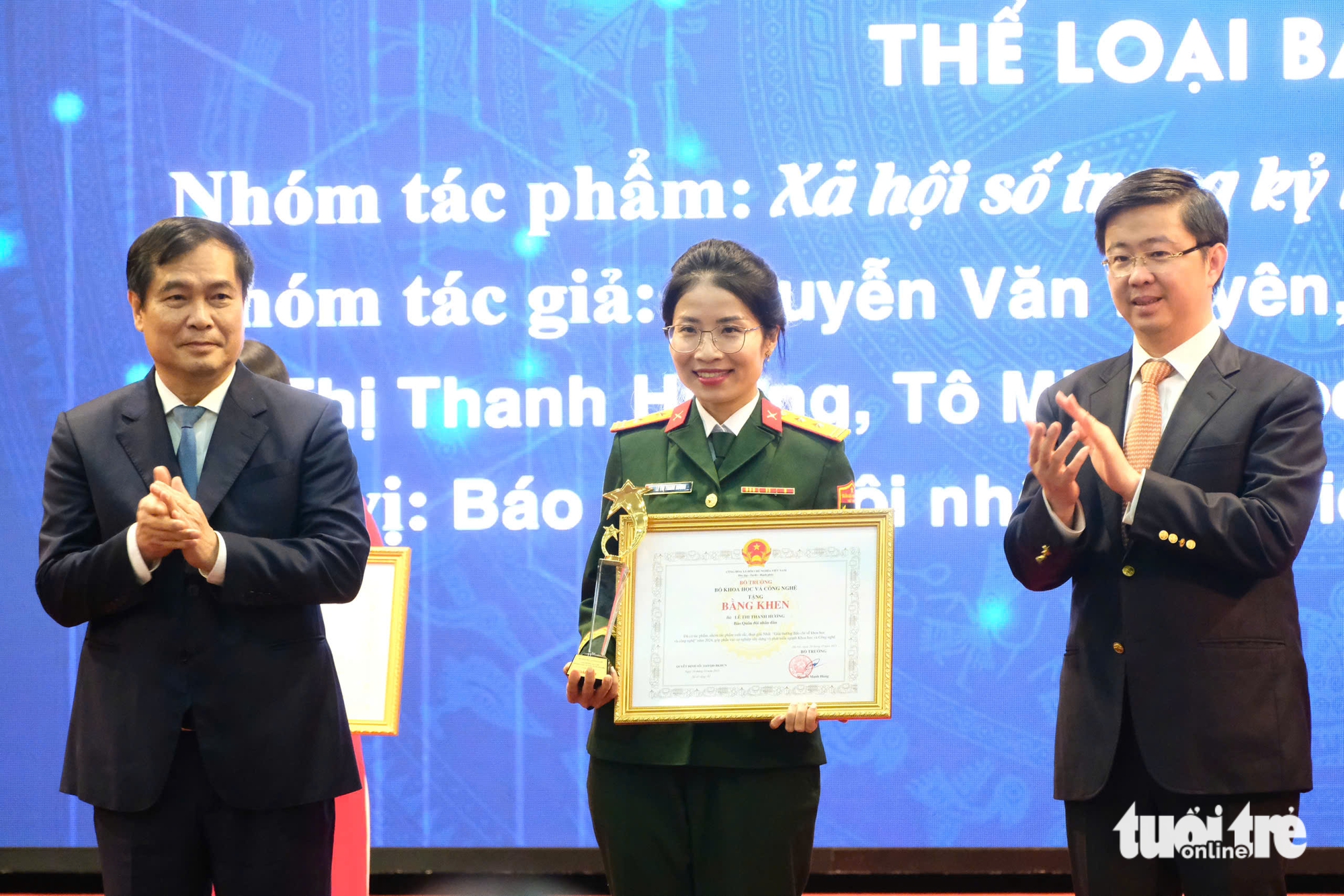 Thứ trưởng Bùi Hoàng Phương: Báo chí phải khơi dậy niềm tin, đánh thức khát vọng đổi mới sáng tạo - Ảnh 1.