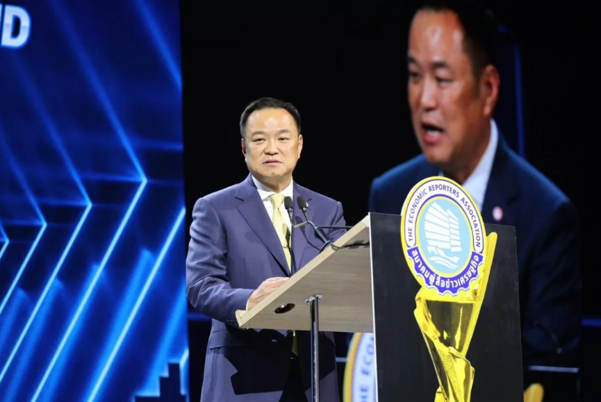 Thủ tướng Thái Lan: 'Thái Lan đã tụt lại phía sau Việt Nam, đó là ác mộng của tôi'- Ảnh 1. Thủ tướng Anutin: 'Thái Lan tụt lại sau Việt Nam là ác mộng tồi tệ nhất của tôi' - Ảnh 1.