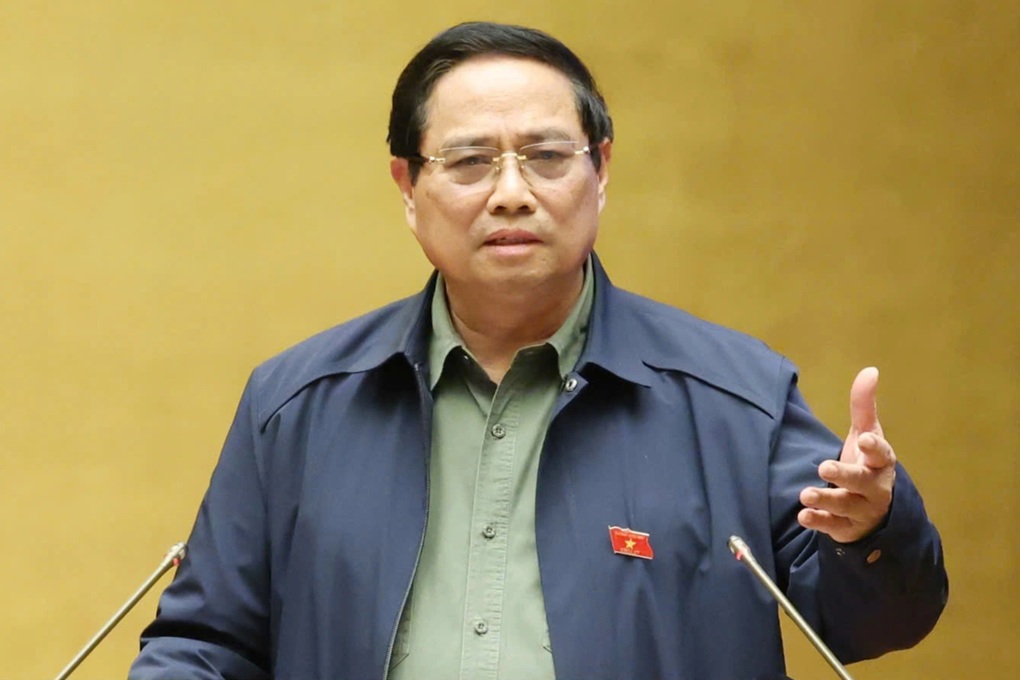 Thủ tướng: “Sẽ cân đối, tính toán để tăng lương sớm” - 1