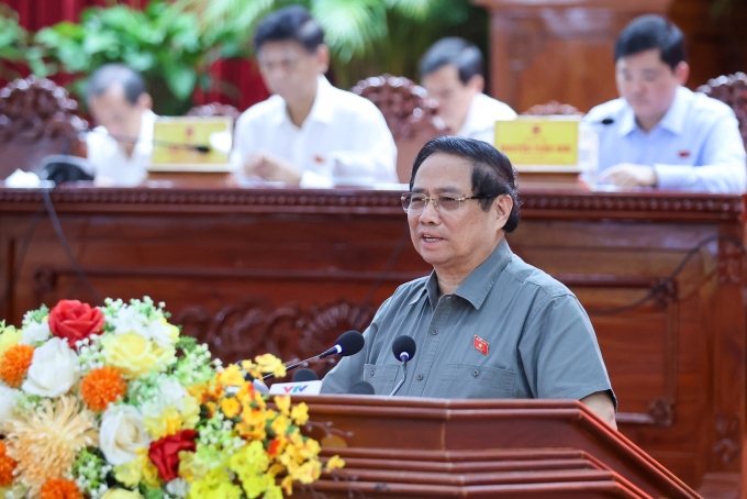 Thủ tướng: Tăng trưởng hai chữ số những năm tới 'không thể không làm' 1 Thủ tướng Phạm Minh Chính phát biểu tại cuộc tiếp xúc cử tri tại Cần Thơ, ngày 19/10. Ảnh: VGP