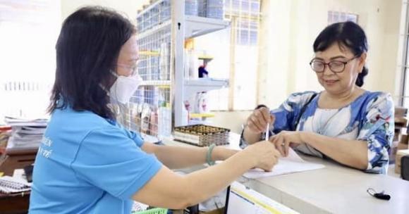 người 60 tuổi, lương hưu, trợ cấp