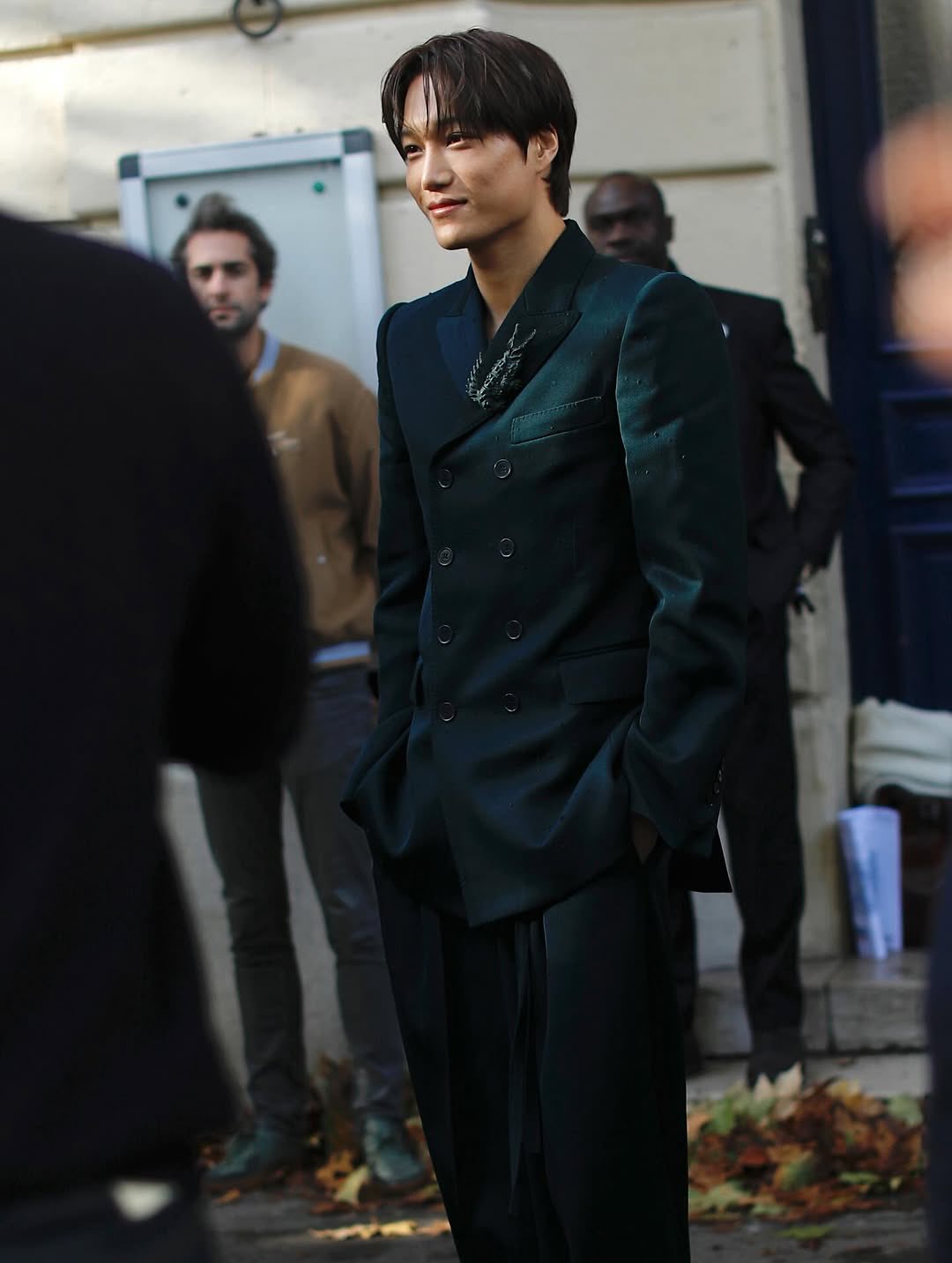 Tình cũ Jennie khiến 1 nam diễn viên bị hất văng lên lề - Ảnh 5.