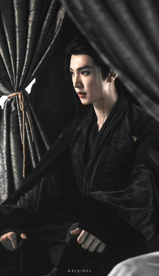 Tổ visual đúng là độ riêng mỹ nam này: Muốn cao quý có cao quý, muốn tà mị có tà mị, đẹp không thể nào chịu nổi- Ảnh 5.