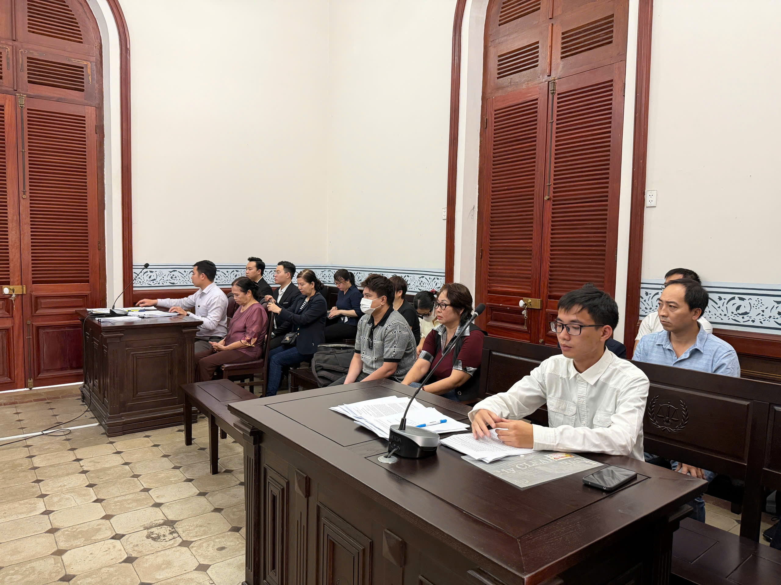 Tòa tuyên vợ và mẹ cố diễn viên Đức Tiến đều được nhận di sản - Ảnh 1.