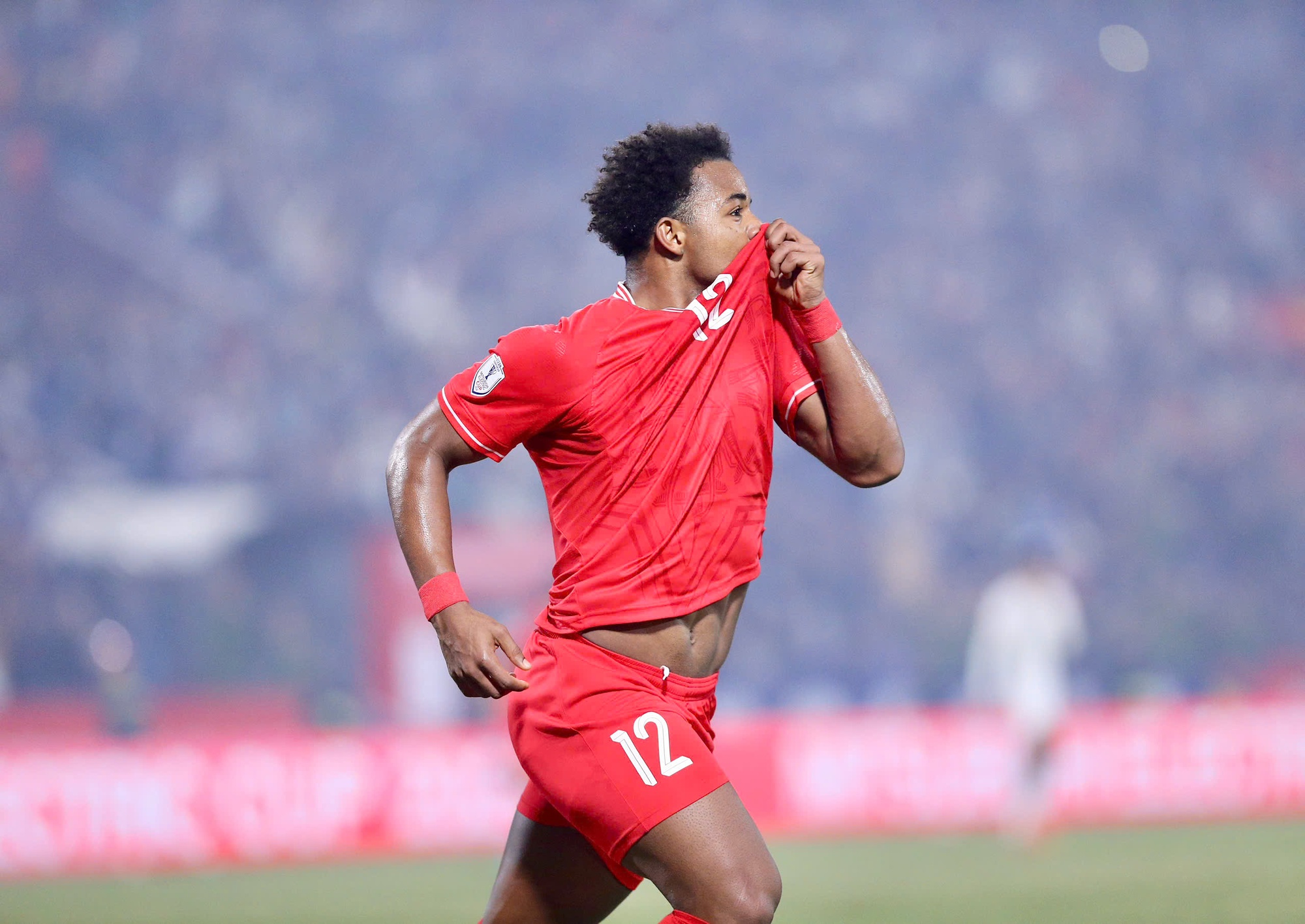 Tiền đạo Nguyễn Xuân Son: “Tôi muốn cùng tuyển Việt Nam dự World Cup 2030”- Ảnh 1.