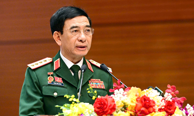 Đại tướng Phan Văn Giang, Bộ trưởng Quốc phòng, phát biểu tại Đại hội. Ảnh: Hoàng Phong