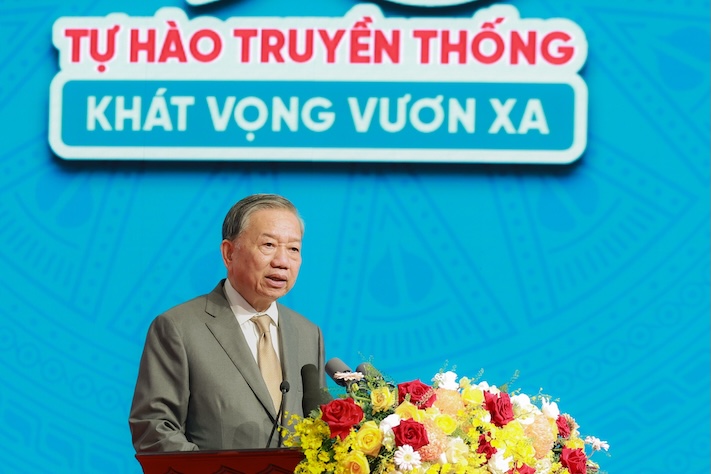 Tổng Bí thư: Đầu tư cho phụ nữ chính là đầu tư cho năng suất quốc gia   - Ảnh 1.