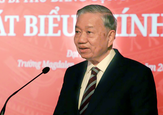 Tổng Bí thư Tô Lâm phát biểu tại Đại học Oxford, Anh ngày 28/10. Ảnh: VGP