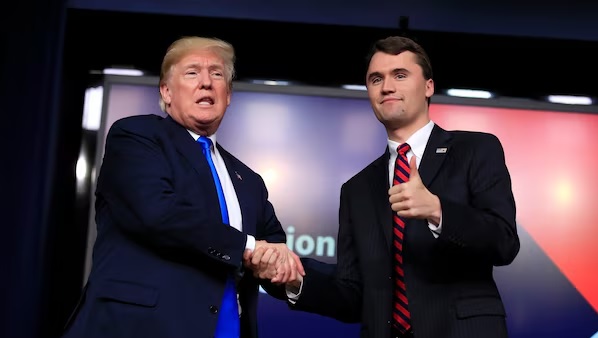 Tổng thống Donald Trump đổi lịch, nhiều trường phong tỏa sau cái chết của Charlie Kirk - Ảnh 1. Tổng thống Donald Trump đổi lịch, nhiều trường phong tỏa sau cái chết của Charlie Kirk - Ảnh 1.