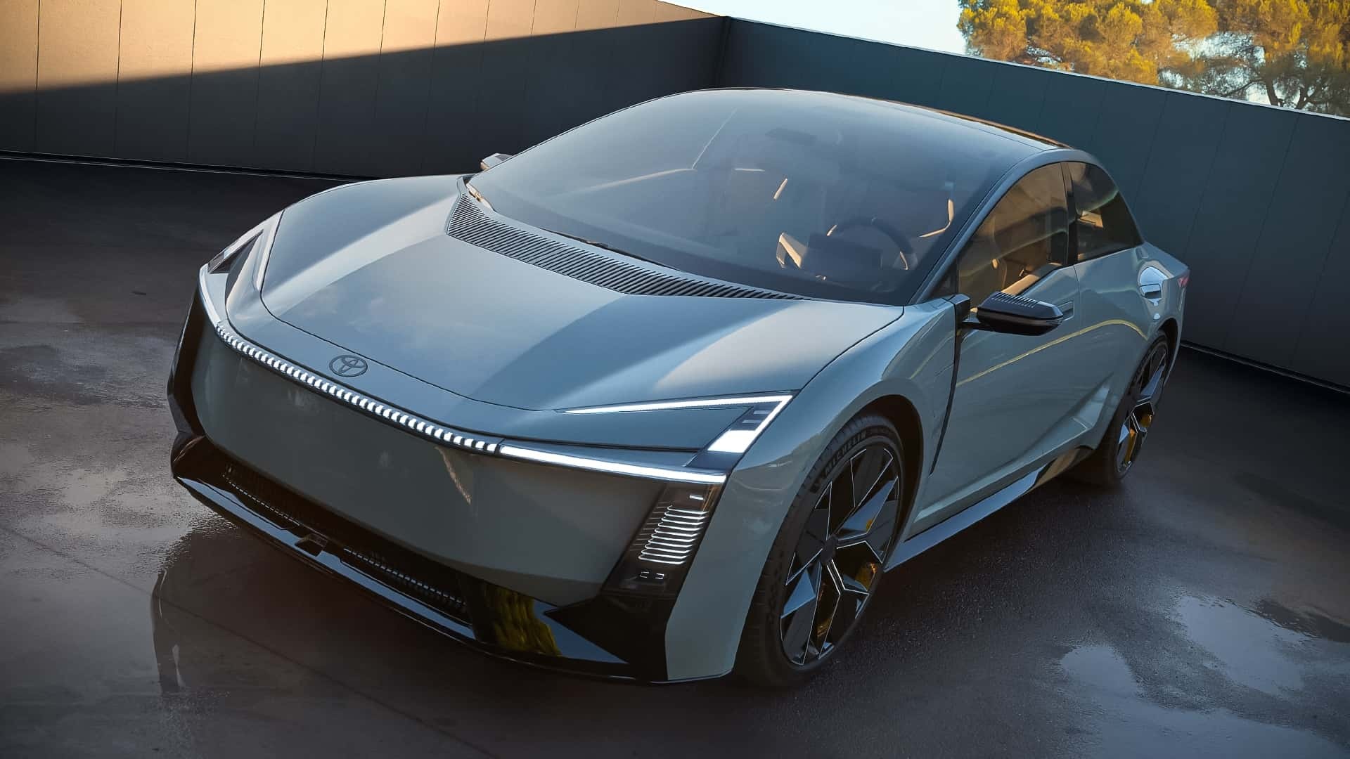 Toyota Corolla Concept ra mắt: Khi xe bán chạy nhất thế giới lột xác - 1