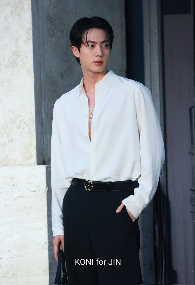 Trai đẹp toàn cầu nhạt nhất show Gucci- Ảnh 4.