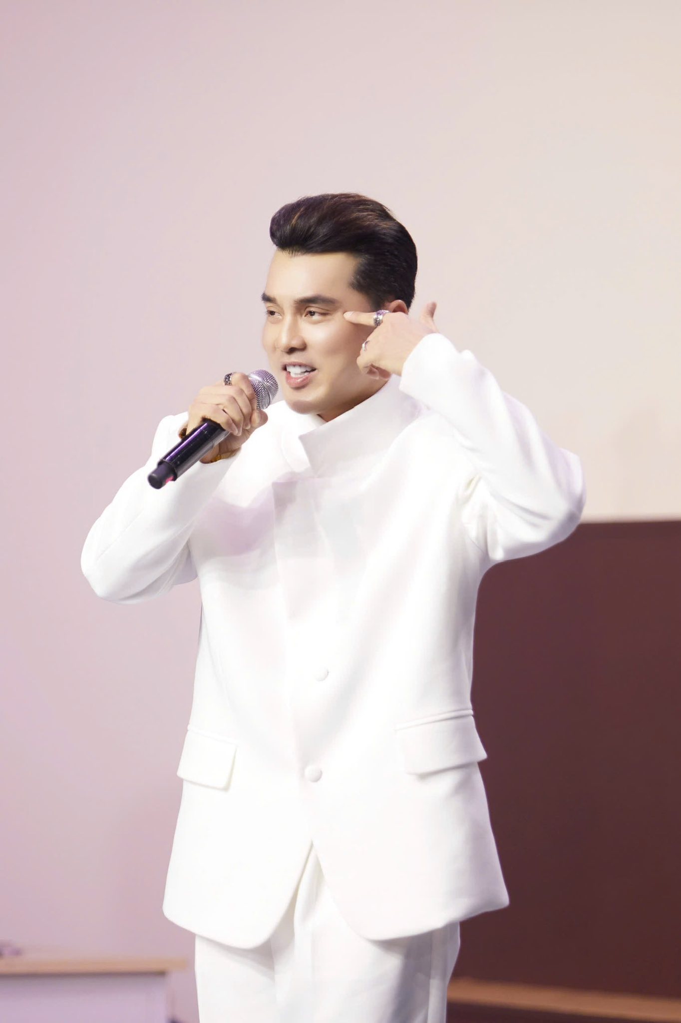 Trang Thông tin Chính Phủ lần đầu nhắc tên Ưng Hoàng Phúc, nội dung cực căng còn nhắc đến Bộ luật Hình sự- Ảnh 2.