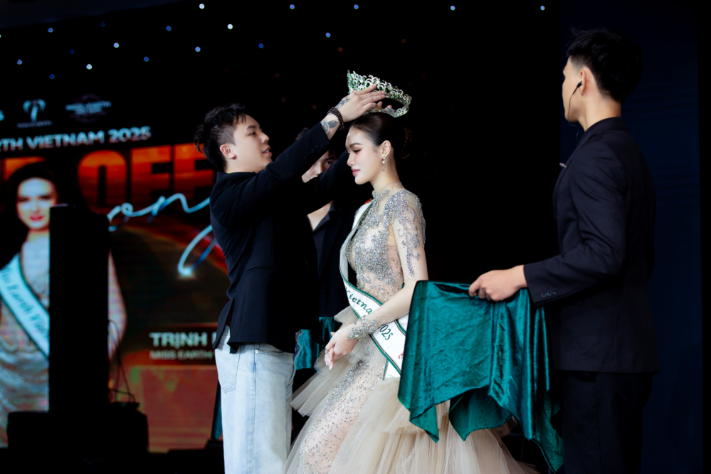 Trinh My Anh san sang chinh phuc vuong mien Hoa