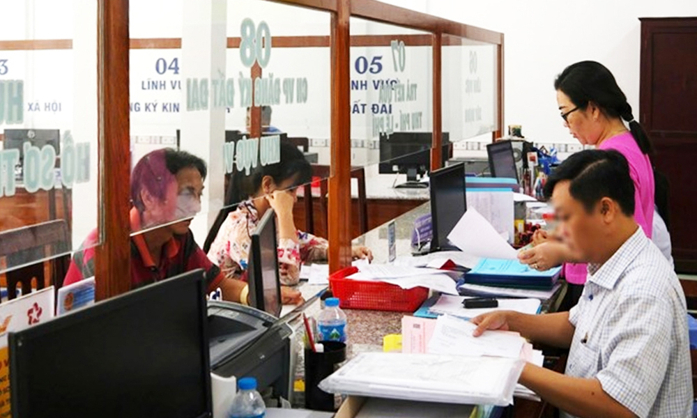 Từ 1/10 chính thức không nhận hồ sơ giấy, người dân làm thủ tục hành chính bằng cách sau- Ảnh 1.