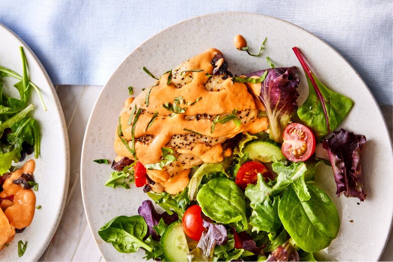 Bổ sung nhiều protein giúp no lâu, tăng cơ và giảm mỡ.