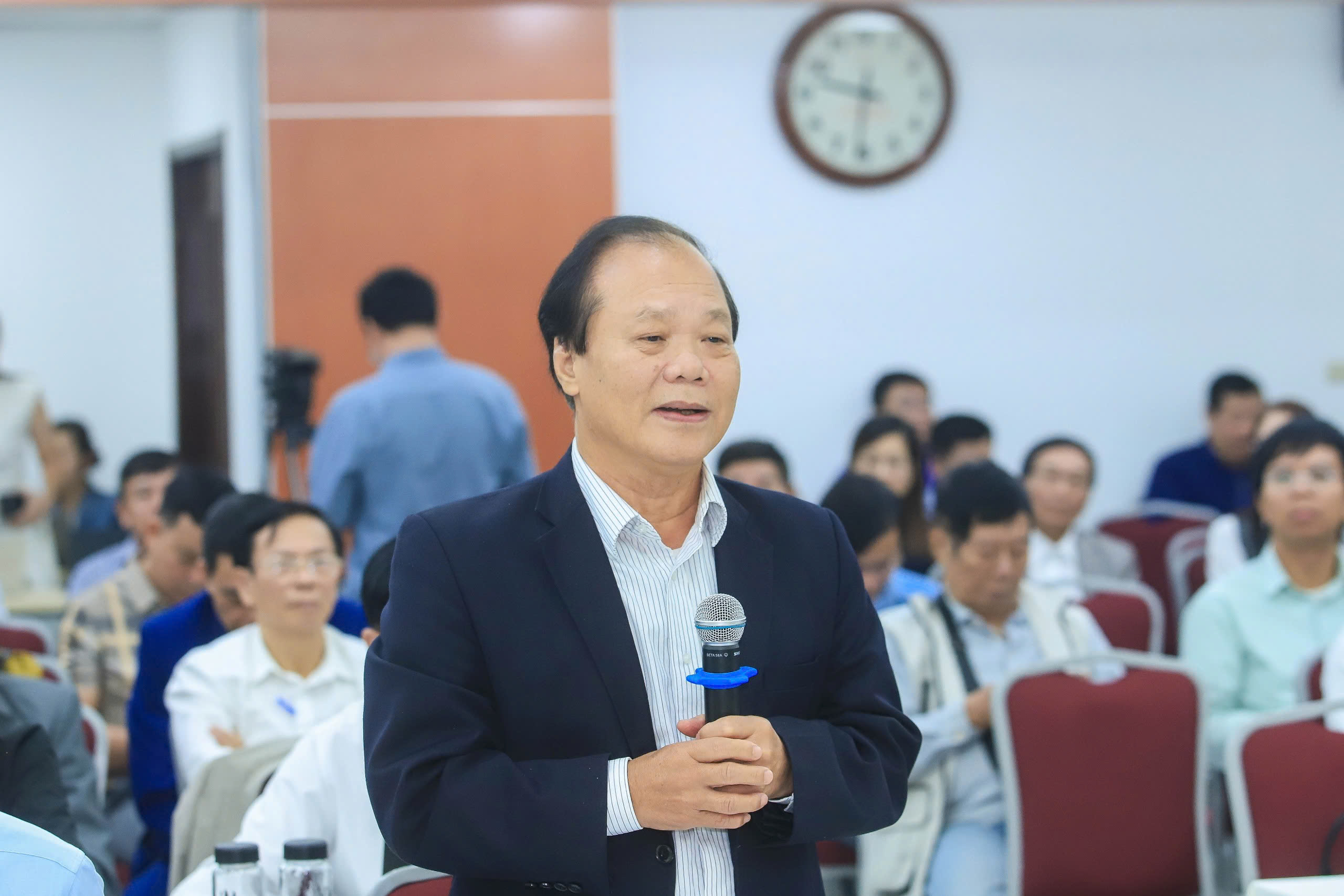 Tư duy xây dựng pháp luật còn nhiều điểm nghẽn- Ảnh 1. Tư duy xây dựng pháp luật còn nhiều điểm nghẽn- Ảnh 1.