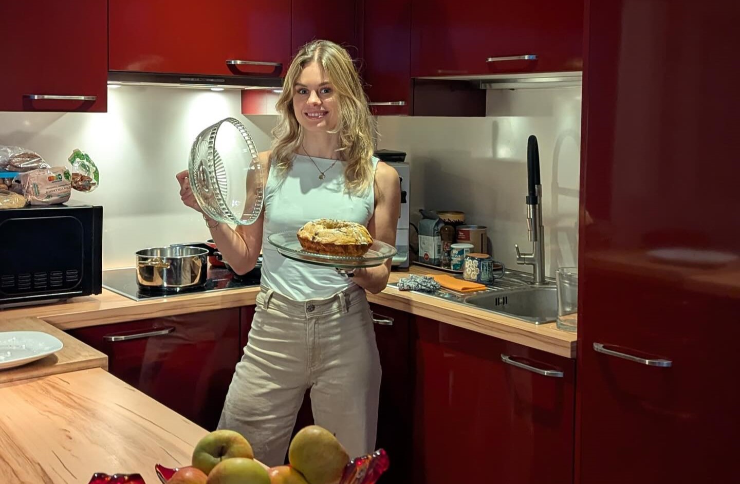 VĐV trượt băng nghệ thuật 15 tuổi thiệt mạng thương tâm khi đang chờ xe buýt đến trường- Ảnh 3.