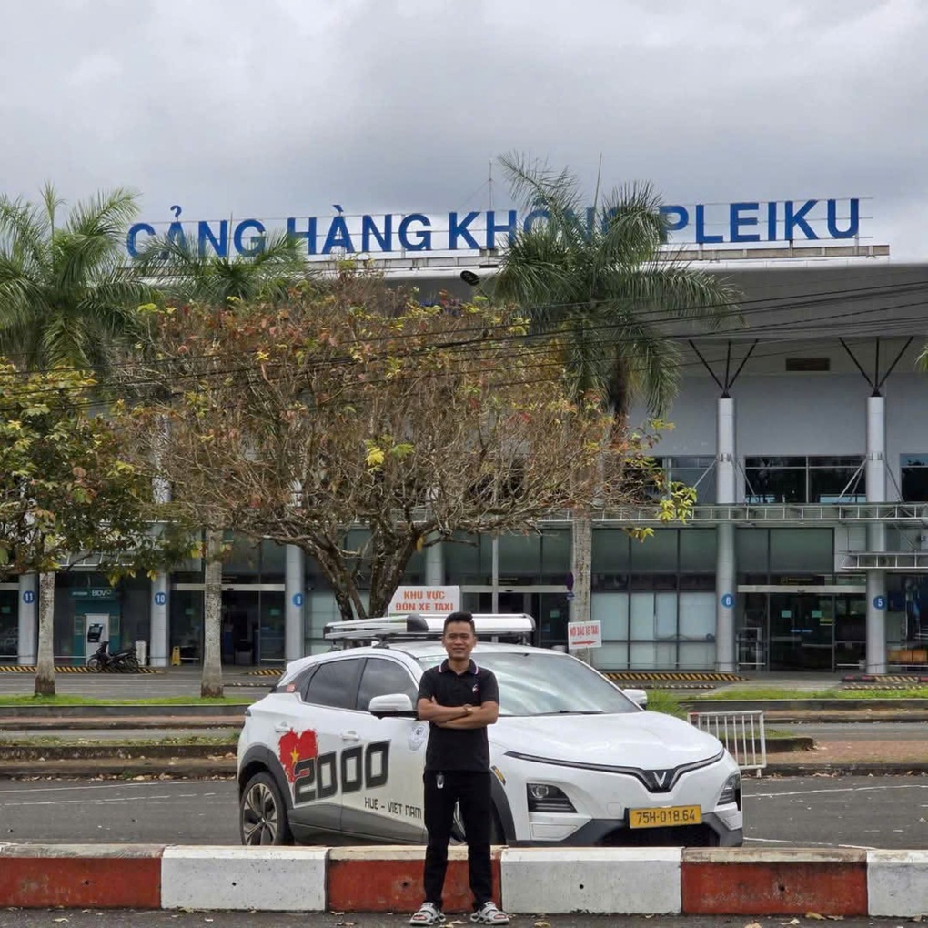 VF 6 chinh phục cả người lái lẫn người ngồi sau - 1