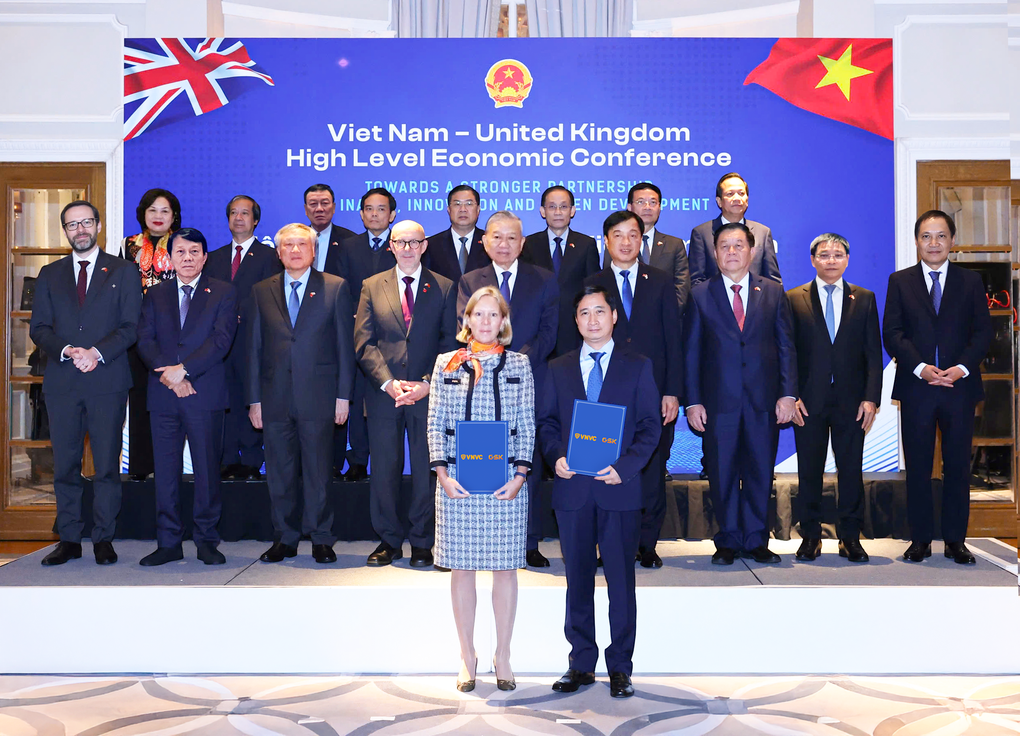 VNVC hợp tác GSK sớm đưa thuốc trị ung thư, vaccine thế hệ mới về Việt Nam - 1